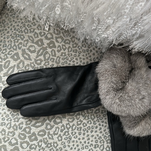 Surell genuine leather with rabbit fur trim gloves size medium - Picture 3 of 6